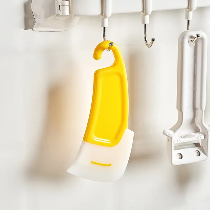Grattoir de cuisine, détail de la tête