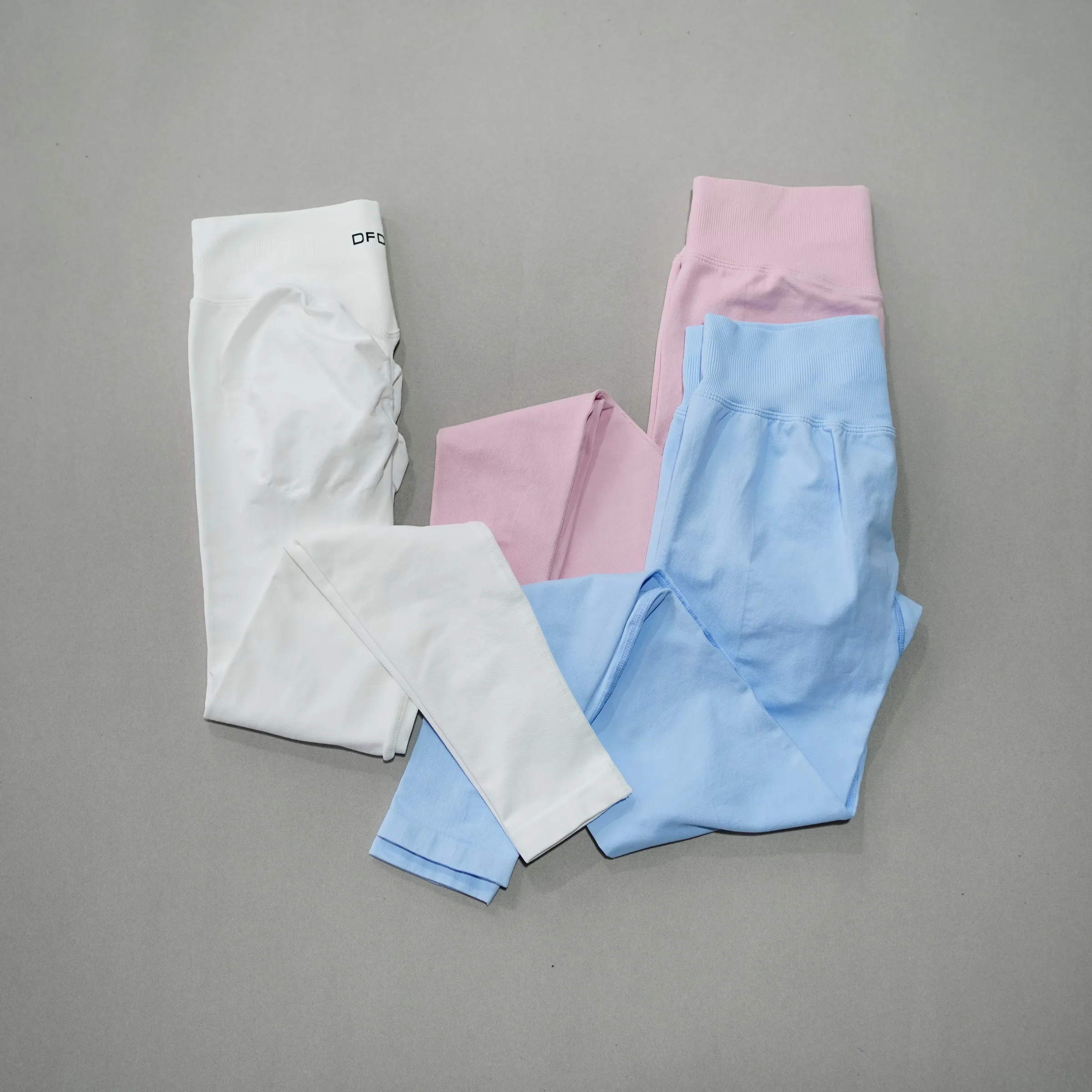 Leggings de yoga sans couture taille haute pour femme DFDK, effet push-up, pantalon de sport gainant pour la course et l'entraînement 6