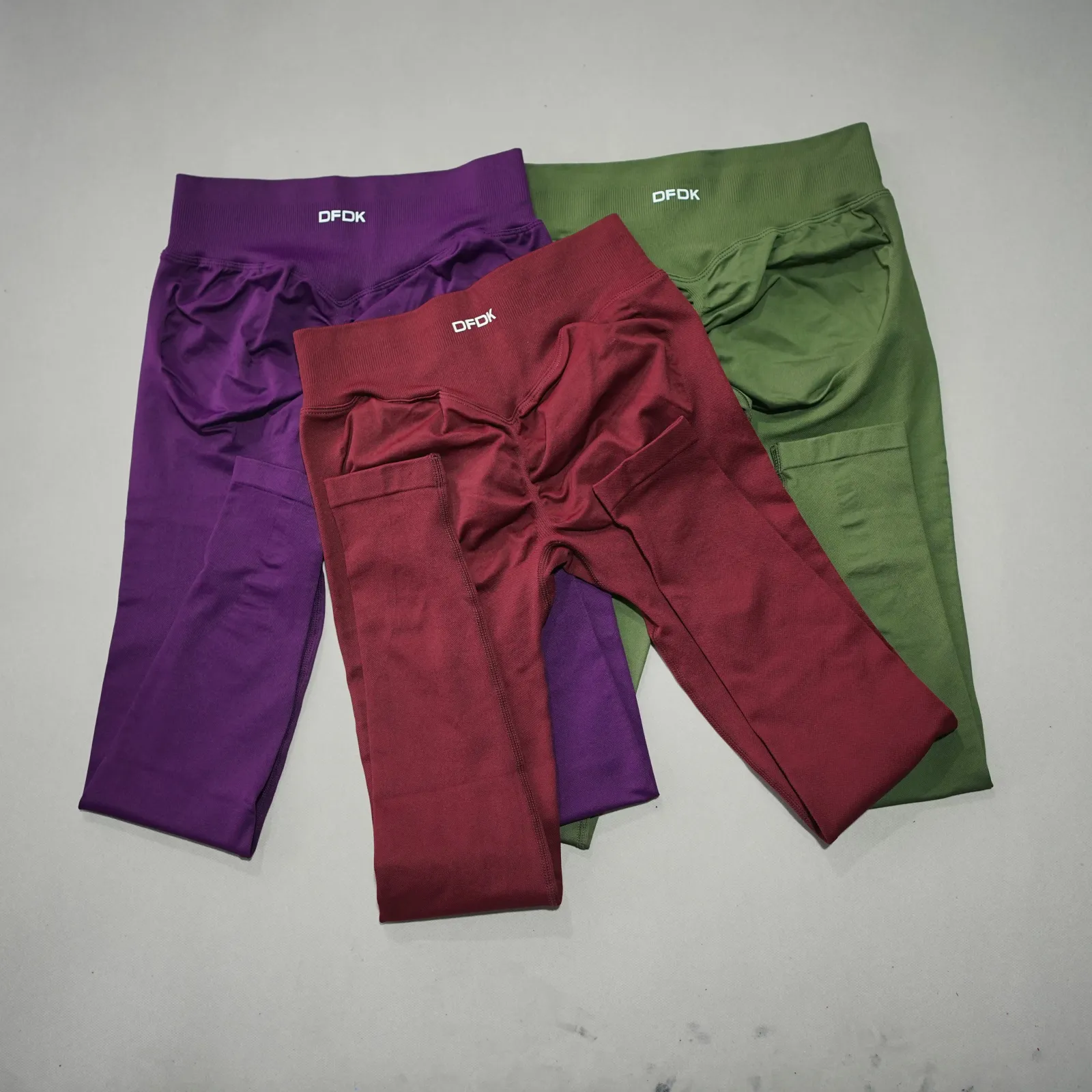 Legging de sport moulant DFDK
