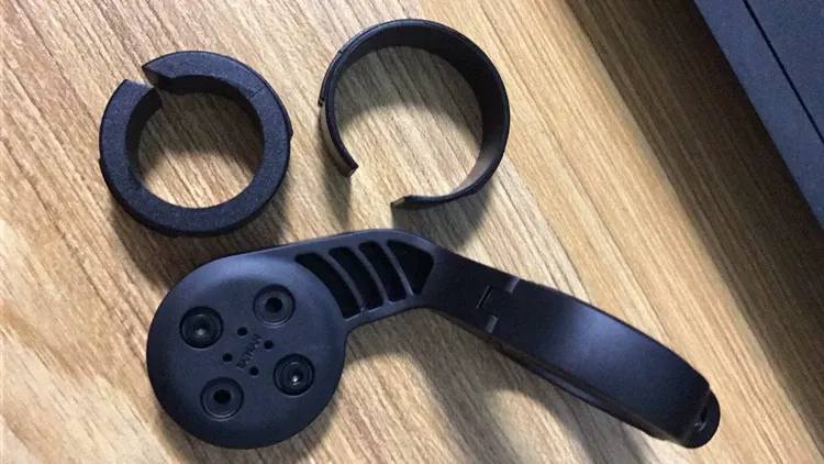 Support avant étendu Garmin, finition et détails