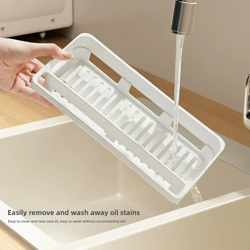 Porte-éponge pour évier de cuisine, support mural avec système d'égouttage et plateau de récupération, organisateur en plastique blanc pour plan de travail 4
