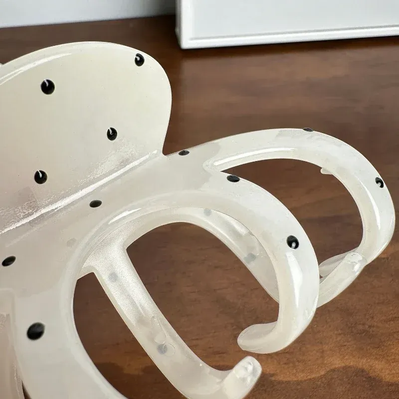 Accessoire rétro à pois pour cheveux