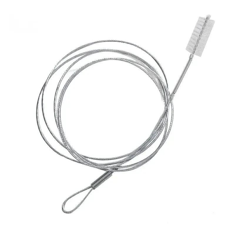 Détail de l'outil de débouchage d'eau