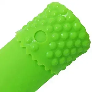 Épluche-ail en silicone, détail de la texture