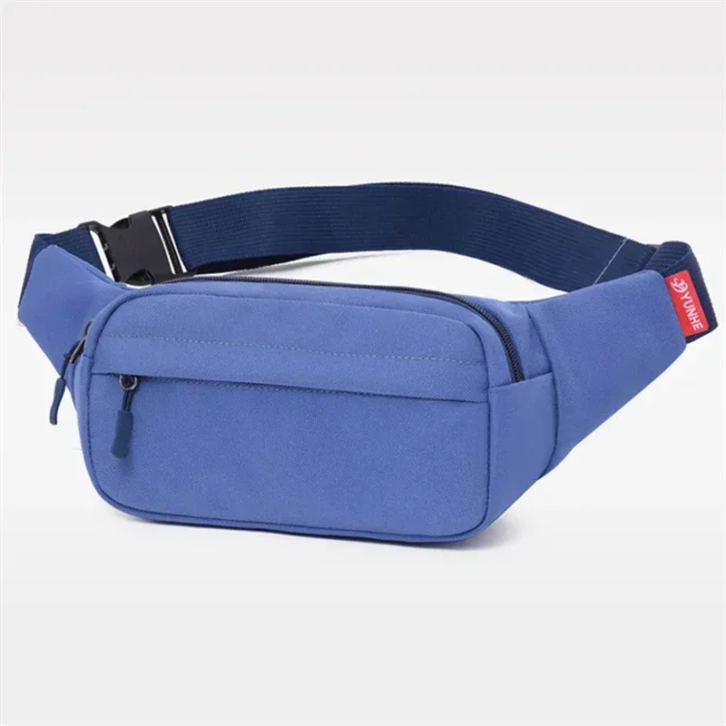 Sac banane unisexe noir, mise en scène