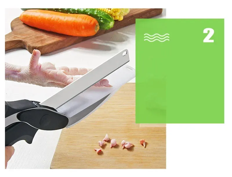 Planche à découper intégrée aux ciseaux de cuisine