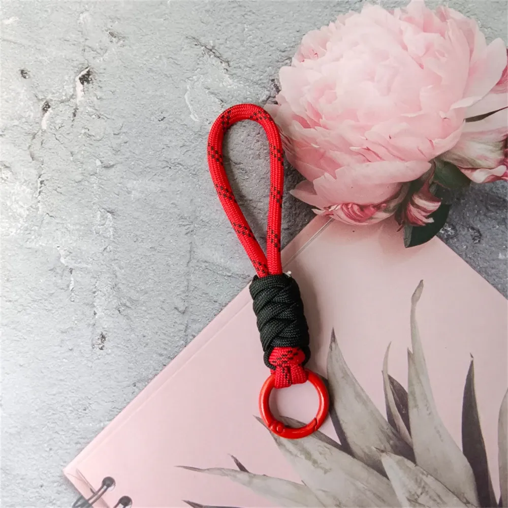 Porte-clés tressé à la main pour téléphone portable, dragonne en corde anti-perte, porte-clés de voiture pour homme et femme 9