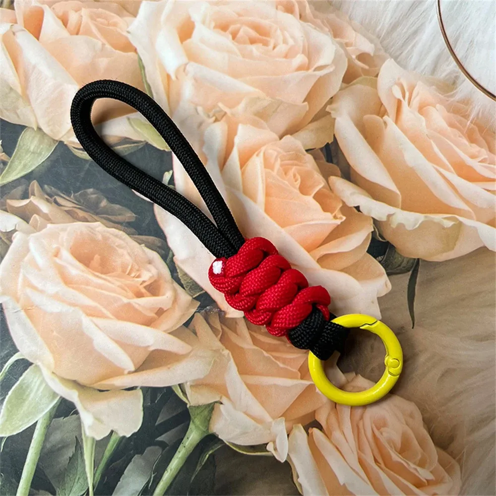 Porte-clés tressé à la main pour téléphone portable, dragonne en corde anti-perte, porte-clés de voiture pour homme et femme 26