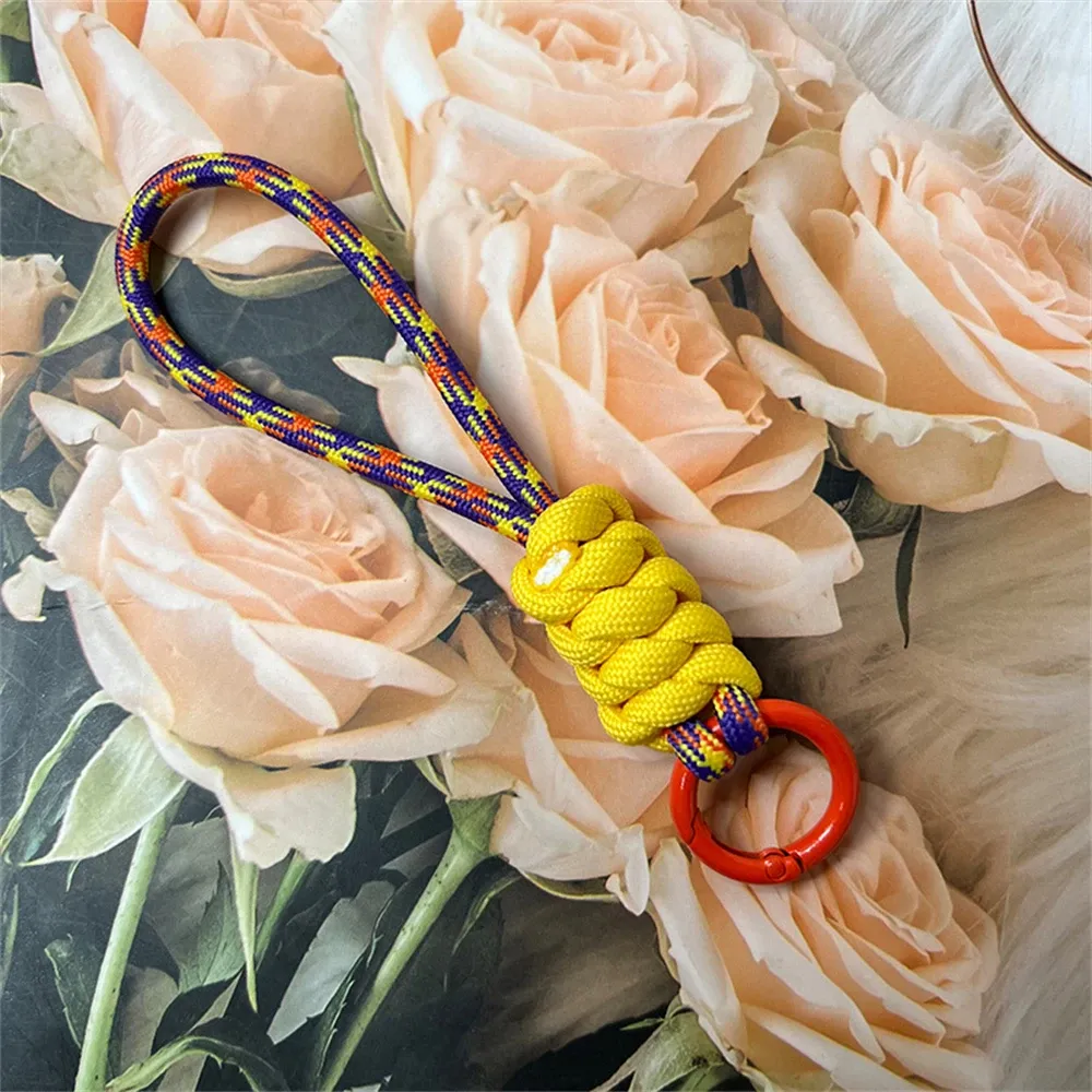 Porte-clés tressé à la main pour téléphone portable, dragonne en corde anti-perte, porte-clés de voiture pour homme et femme 27