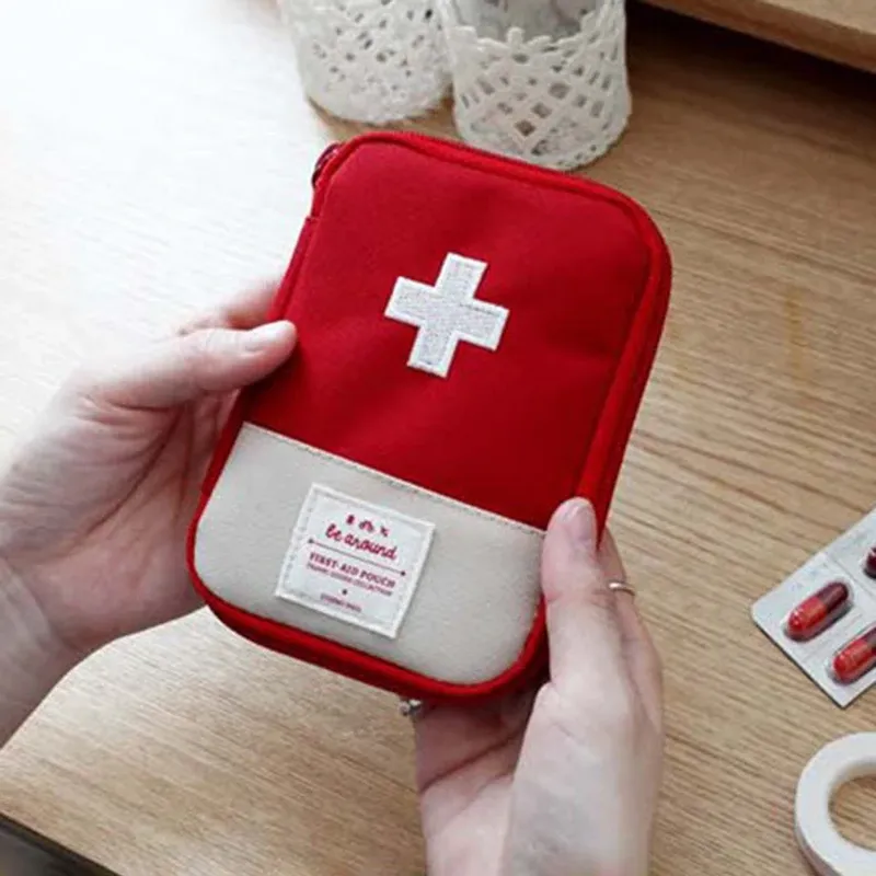 Mini organisateur de médicaments de voyage, trousse de premiers secours d'urgence portable pour le camping en plein air 2