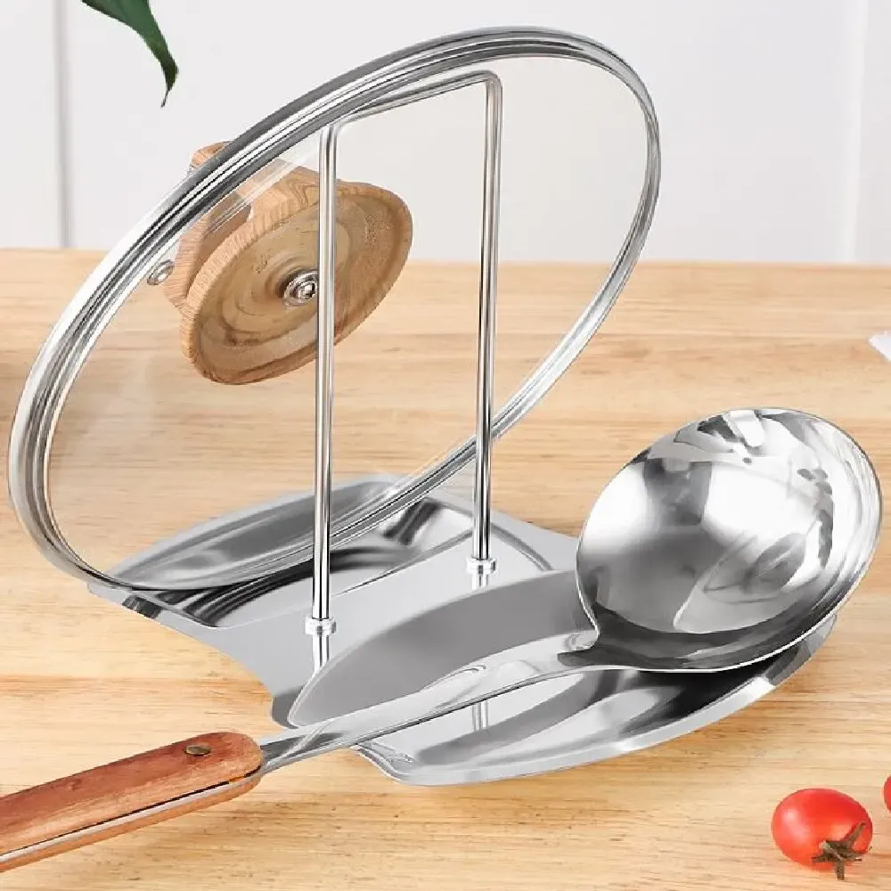 Organisation de la cuisine avec support de couvercle