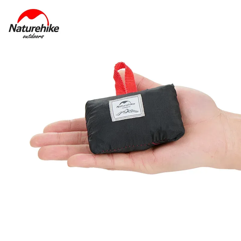 Tapis de plage Naturehike résistant à l'humidité, couverture de pique-nique pliable pour randonnée et extérieur, anti-sable