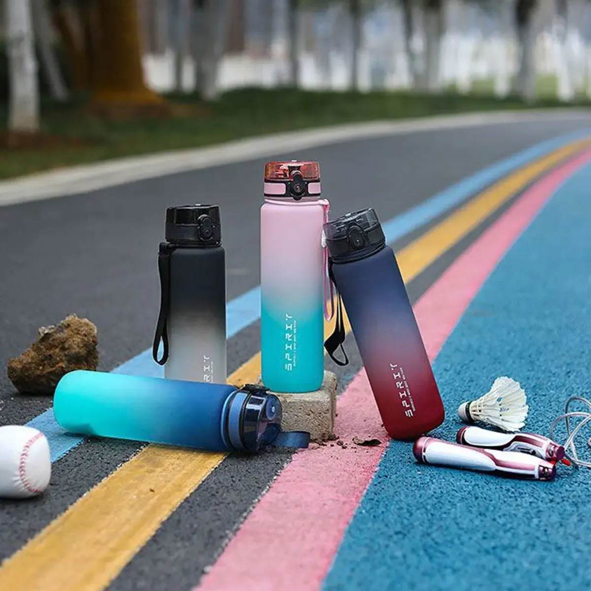 Gourde dégradée – Capacité 1000 ml / 600 ml / 750 ml, idéale pour le camping en plein air, la salle de sport, un cadeau de fêtes ou d'anniversaire 3