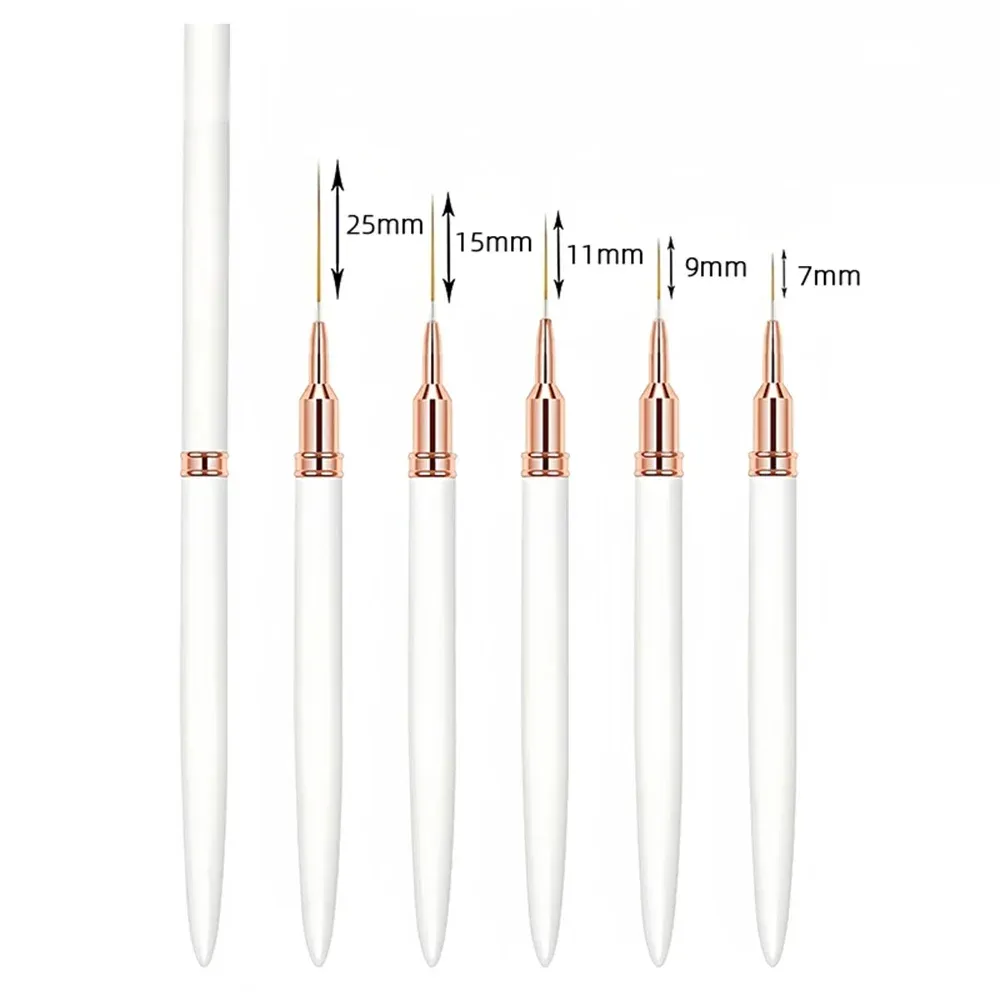 Motifs réalisés avec les pinceaux Nail Art