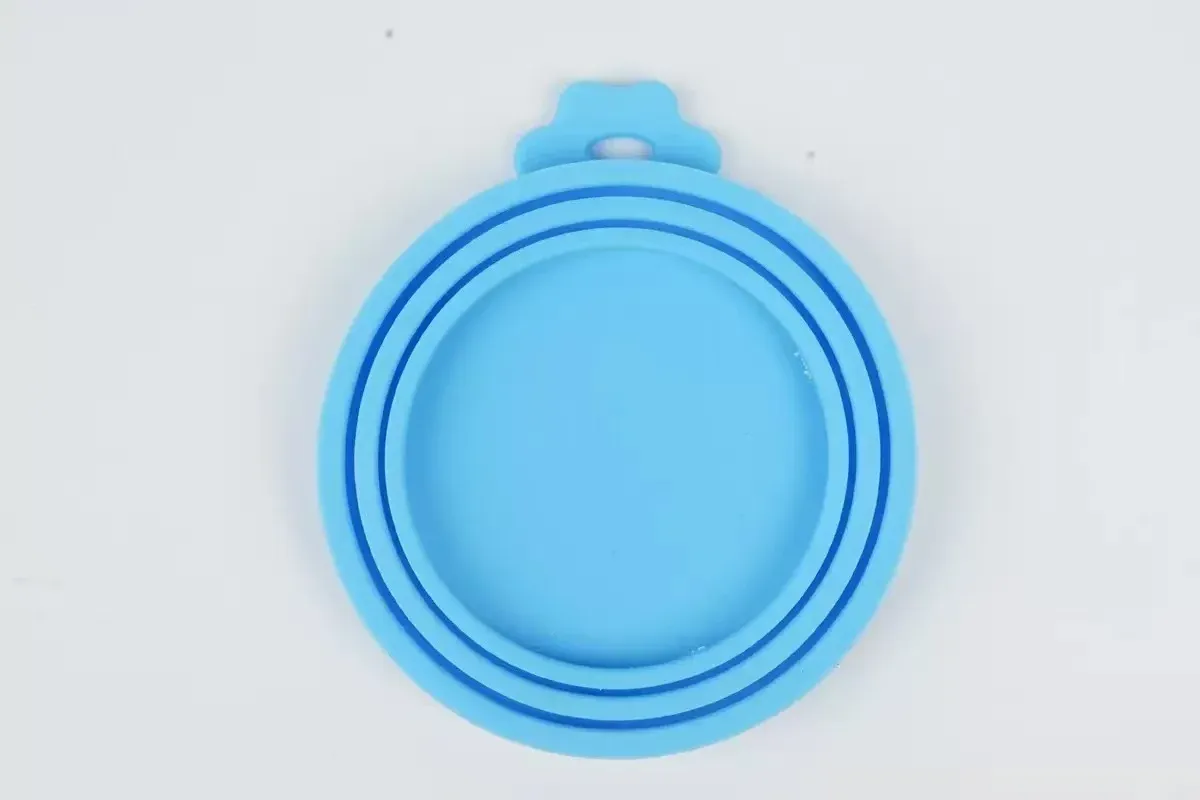 Couvercles en silicone réutilisables 3 en 1 pour boîtes de conserve pour chiens et chats, lot de 2 à 5 pièces, conservation de la fraîcheur et organisation de la cuisine, accessoires pour animaux de compagnie. 12