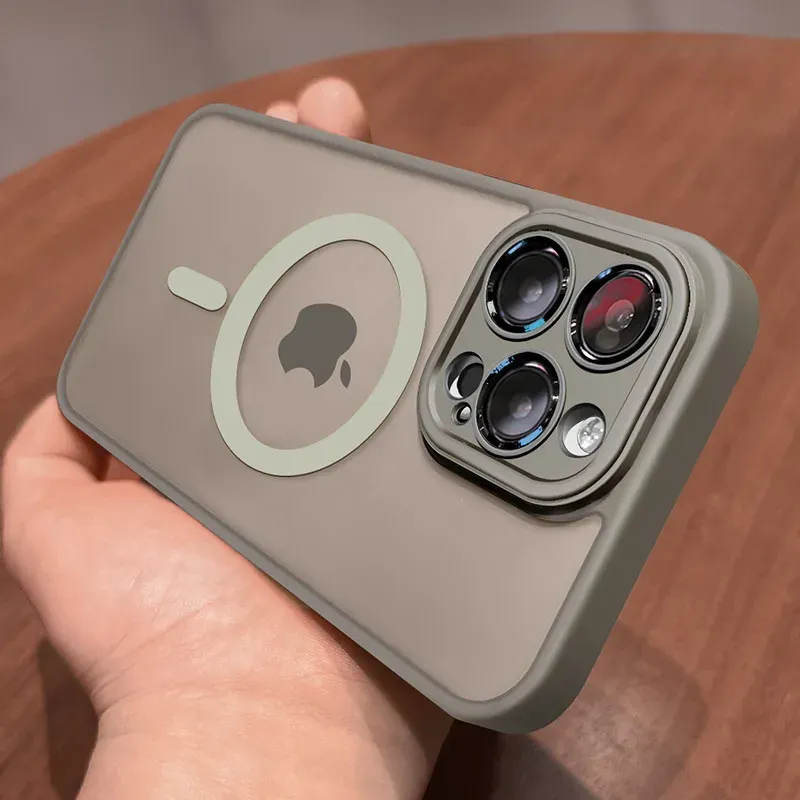 Étui magnétique mat de luxe compatible MagSafe pour iPhone 11 à 17 (Air, Pro, Pro Max, Plus), antichoc 12
