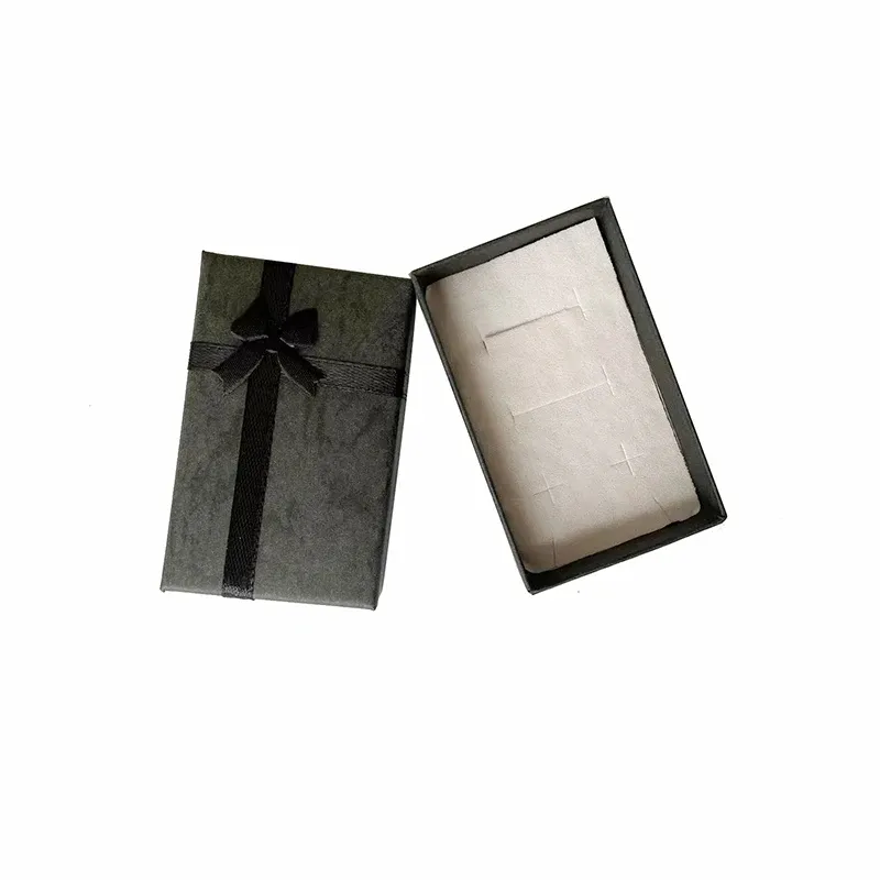Boîte d'exposition pour ensembles de bijoux (lot de 12) – Collier, boucles d'oreilles et bague – 5 x 8 x 2,5 cm 13