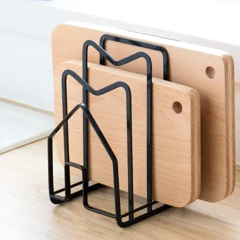 Étagère de cuisine multicouche en fer antirouille avec support pour planche à découper et couvercles - Image 1