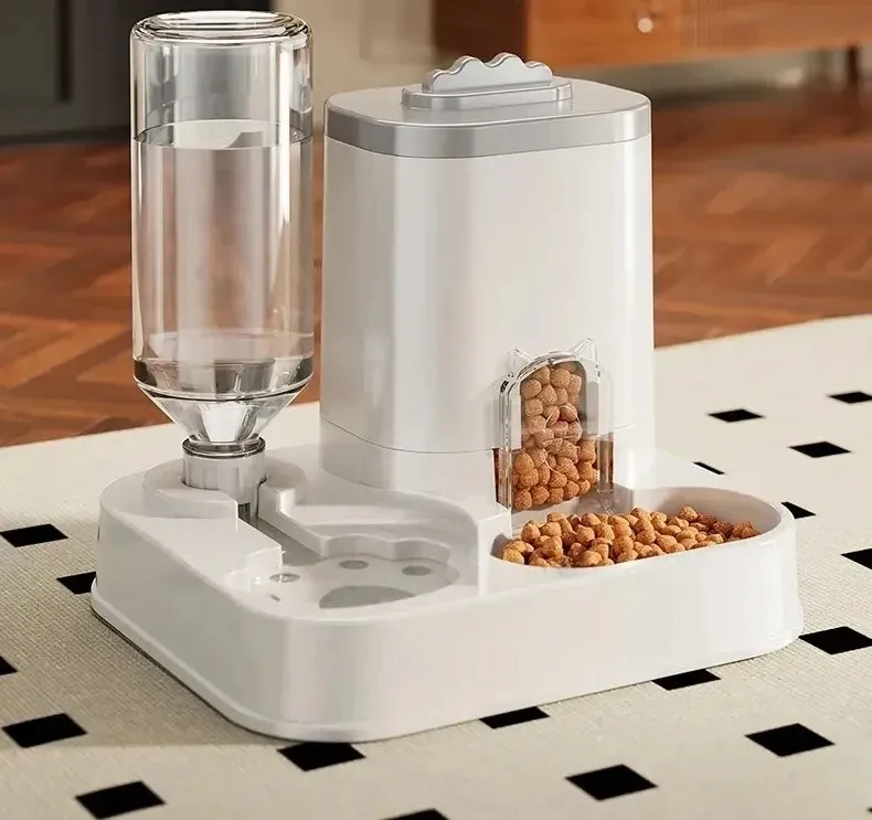 Détail du distributeur automatique pour animaux